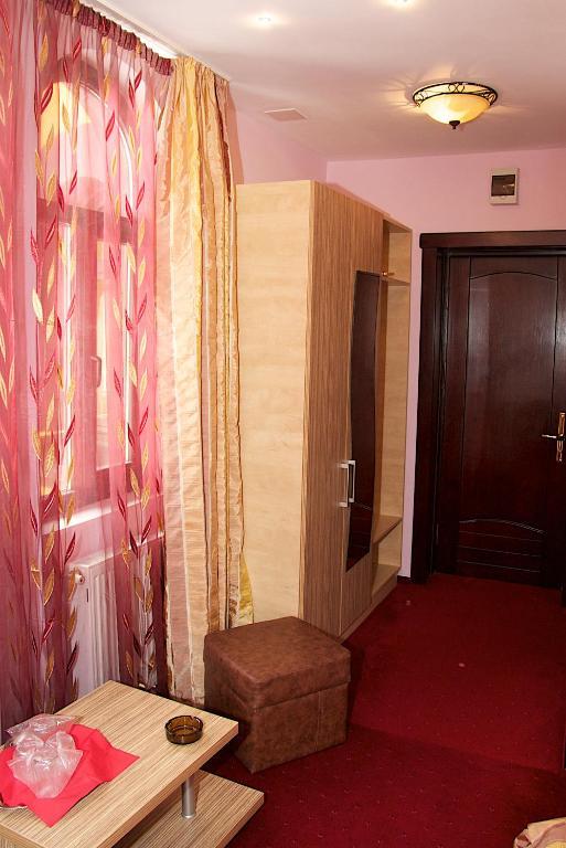 Pension Casa Dunarea Predeal Exterior photo
